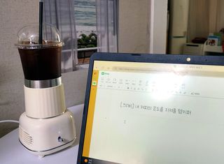 크리비 템키퍼, 당신의 온도를 지켜줄 냉온 조절 텀블러 — 4점을 준 리뷰어가 2022년 11월 올린 사용 사진