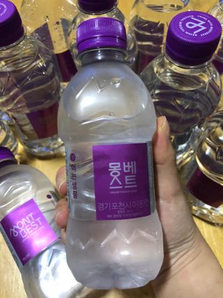 몽베스트 [MONTBEST] 330mL 20병 — 5점을 준 리뷰어가 2021년 10월 올린 사용 사진