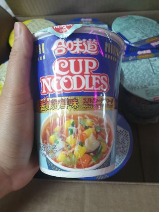 NISSIN 닛신 컵누들  4종 - 씨푸드오리지날, 씨푸드 스파이시, 씨푸드 커리, 씨푸드 XO소스 — 5점을 준 리뷰어가 2021년 12월 올린 사용 사진