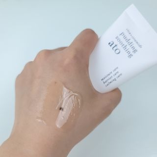 냉장고에 넣어요, 붉은 트러블 피부 다음날 진정되요 [버진팜스 푸딩수딩아토] — 4점을 준 리뷰어가 2021년 8월 올린 사용 사진