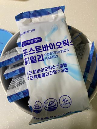 서울약사신협_포스트바이오틱스패밀리_5g x 100포 — 4.5점을 준 리뷰어가 2021년 3월 올린 사용 사진