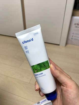 주식회사 클린디 [클린디] 찝찝한 칫솔은 이제 그만, 살균과 건조기능 칫솔살균건조기로 더욱 뽀송하게🦷 — 5점을 준 리뷰어가 2022년 1월 올린 사용 사진