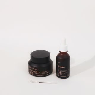 마리엔메이  이데베논 블랙베리 보습 크림 + 세럼 — 5점을 준 리뷰어가 2021년 10월 올린 사용 사진