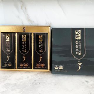 헬스업_천명진프리미엄홍삼스틱_10ml x 30포 — 5점을 준 리뷰어가 2021년 1월 올린 사용 사진