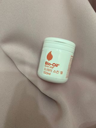 바이오오일 [바이오-오일] 드라이 스킨 젤 100ml — 5점을 준 리뷰어가 2021년 12월 올린 사용 사진