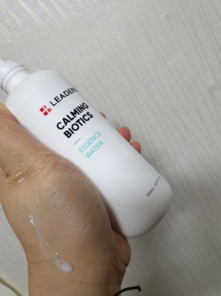 리더스코스메틱 리더스 카밍 바이오틱스 에센스 워터 — 5점을 준 리뷰어가 2021년 2월 올린 사용 사진