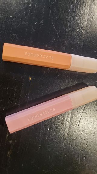[블랙루즈]하프앤하프틴트 10종 中 택1+랜덤1 — 5점을 준 리뷰어가 2021년 2월 올린 사용 사진