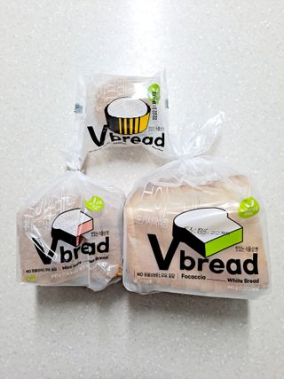 롯데제과 Vbread 포카치아식빵1개 + 미니식빵 1개 + 머핀 2개 세트 — 5점을 준 리뷰어가 2021년 9월 올린 사용 사진