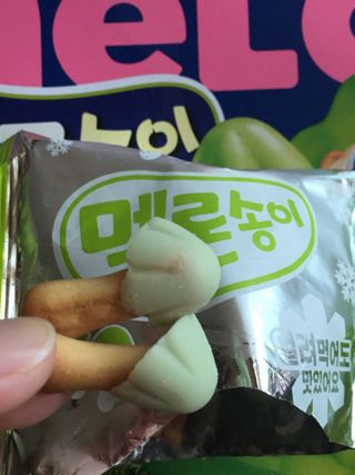 2024 오리온 여름한정판 초코파이 수박 / 후레쉬베리 멜론 / 멜론송이 — 5점을 준 리뷰어가 2024년 7월 올린 사용 사진
