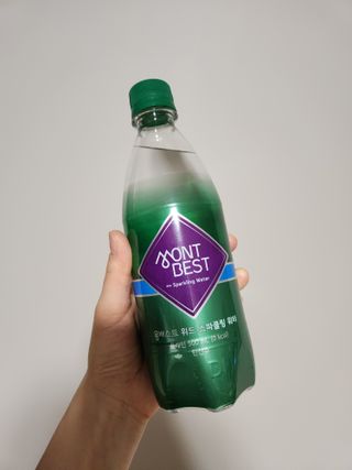 몽베스트 Montbest with Sparkling water Plain 20병 — 5점을 준 리뷰어가 2023년 2월 올린 사용 사진