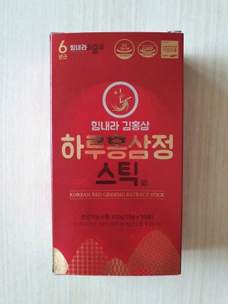 힘내라김홍삼 하루홍삼정스틱 10g x 10포 — 5점을 준 리뷰어가 2021년 3월 올린 사용 사진