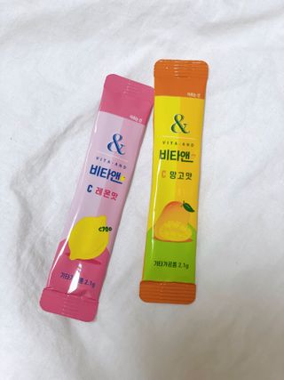 비타앤C 레몬맛, 망고맛 — 4.5점을 준 리뷰어가 2021년 8월 올린 사용 사진