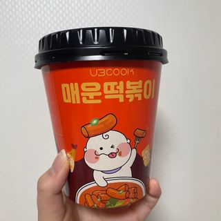 유비쿡 컵떡볶이 매운컵떡볶이2개/ 짜장컵떡볶이 2개  총 4개세트 — 4점을 준 리뷰어가 2021년 2월 올린 사용 사진