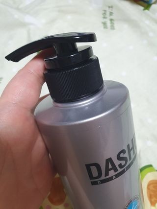 다슈코리아 다슈 데일리 두피 딥 클렌징 샴푸 500ml — 5점을 준 리뷰어가 2021년 3월 올린 사용 사진