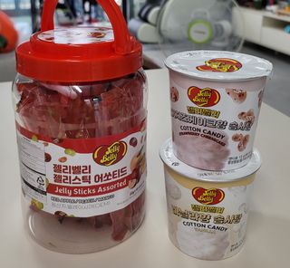 젤리벨리 젤리스틱 어쏘티드 900g — 4.5점을 준 리뷰어가 2022년 8월 올린 사용 사진