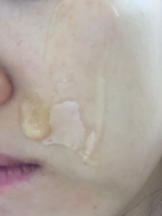 아이앤립 / EYENLIP 아이앤립 24K 골드 N 펩타이드 앰플 크림 — 5점을 준 리뷰어가 2021년 3월 올린 사용 사진