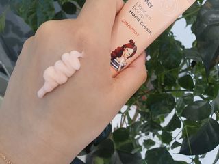 파시 FASCY 高保湿ハンドクリーム40ml+80ml セット — 5점을 준 리뷰어가 2021년 7월 올린 사용 사진