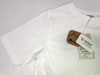 더그린랩 WOMEN TWIST MODAL SHORT SLEEVE — 5점을 준 리뷰어가 2023년 6월 올린 사용 사진