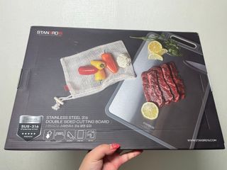 스탠서드16 스테인리스 316 양면 도마 — 4.5점을 준 리뷰어가 2022년 8월 올린 사용 사진