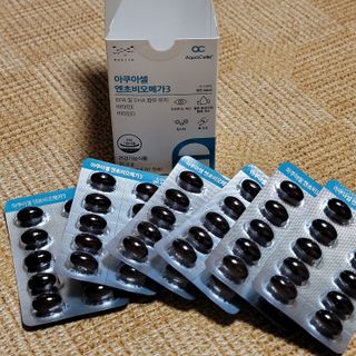 메디포스트 모비타 아쿠아셀 엔초비오메가3 60캡슐 — 5점을 준 리뷰어가 2022년 12월 올린 사용 사진