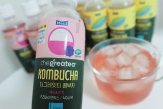 더그레잇티 콤부차 [매일유업] 더그레잇티 44kcal 콤부차 300ml *12개입 (오리지널 6개+베리리치 6개) — 5점을 준 리뷰어가 2023년 7월 올린 사용 사진