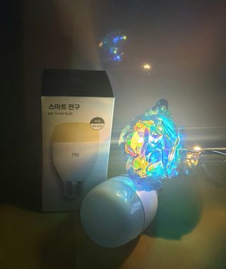 헤이홈 LED전구 화이트 스마트 전구 wifi 연결 스마트폰 연동 음성제어 원격제어 — 5점을 준 리뷰어가 2021년 5월 올린 사용 사진
