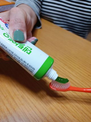 프리마인 유해균 뿐만 아니라 유익균까지 씻어내는 치약은 그만, 건강한 구강환경을 만드는 덴탈엔오 — 5점을 준 리뷰어가 2022년 10월 올린 사용 사진