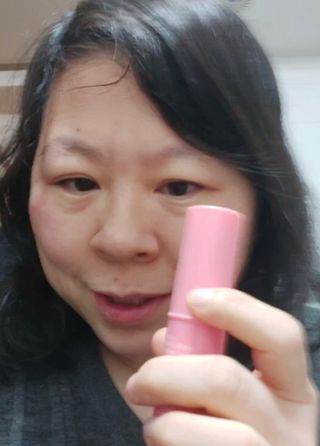 스킨큐어 산다화 카멜리아 안티 링클 멀티밤 — 5점을 준 리뷰어가 2023년 1월 올린 사용 사진