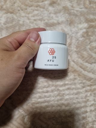 AYU25[아유트웬티파이브]다마스크로즈워터 베이스 천연 수분 촉촉 크림 — 5점을 준 리뷰어가 2021년 3월 올린 사용 사진