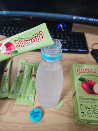 올바이오 [네이버 구매] ★유기농 애플사이다비니거 애사비 스틱 20g x 15입 — 5점을 준 리뷰어가 2024년 12월 올린 사용 사진