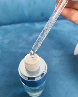 나우 [리브엠] 화해 1등 수분앰플 , 엑소코어 워터풀 텐션 앰플 — 5점을 준 리뷰어가 2023년 8월 올린 사용 사진
