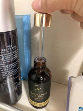 오투에니원 갈락토미세스 비타민 C 더블 브라이트닝 세럼 50ml — 5점을 준 리뷰어가 2023년 1월 올린 사용 사진