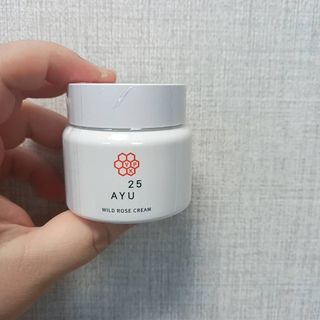 AYU25[아유트웬티파이브]다마스크로즈워터 베이스 천연 수분 촉촉 크림 — 5점을 준 리뷰어가 2021년 4월 올린 사용 사진