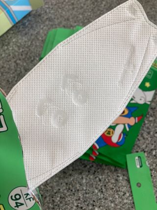 [숨그림] 3D 입체형, 짱구, 무직타이거, 빨강머리앤 우리아이 그리고 내가 쓰는 믿을수있는 케릭터 마스크 — 4점을 준 리뷰어가 2021년 9월 올린 사용 사진