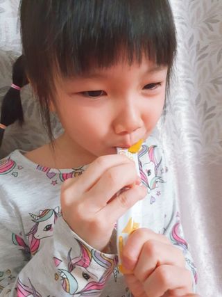 [이뮤니티플러스]우리아이 면역오키, 건강오키 _ 키즈오키 어린이홍삼 10포 1box — 5점을 준 리뷰어가 2022년 1월 올린 사용 사진