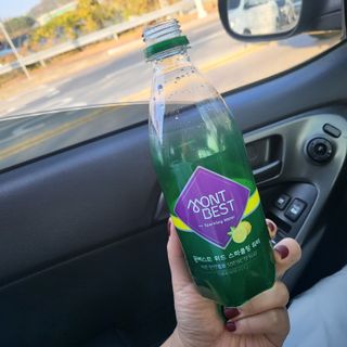몽베스트 Montbest with Sparkling water Lemon OR Lime 20병(랜덤) — 5점을 준 리뷰어가 2022년 11월 올린 사용 사진