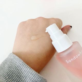 산다화 더블 이펙트 안티 링클 세럼 50ml — 5점을 준 리뷰어가 2022년 12월 올린 사용 사진