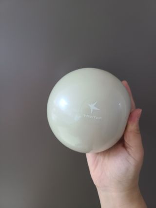 트라택 쿠셔닝 웨이트볼 0.5kg + 1kg SET — 4.5점을 준 리뷰어가 2022년 4월 올린 사용 사진