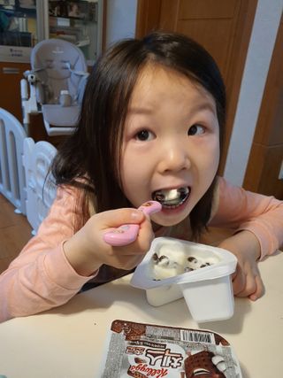 매일바이오 토핑요거트 — 5점을 준 리뷰어가 2021년 5월 올린 사용 사진