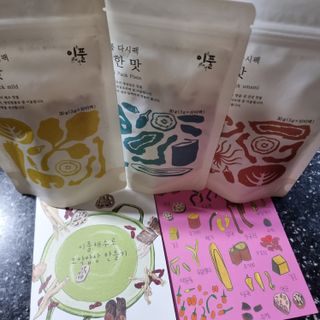이풀 이로운풀 다시팩 3종세트(담백한맛, 감칠맛, 순한맛) — 5점을 준 리뷰어가 2022년 11월 올린 사용 사진