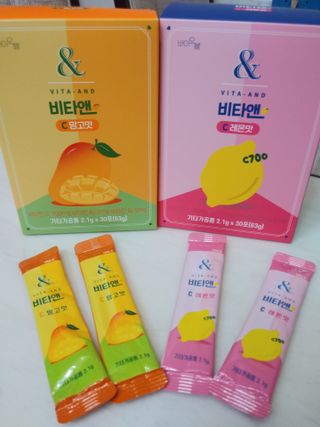 비타앤C 레몬맛, 망고맛 — 5점을 준 리뷰어가 2021년 4월 올린 사용 사진