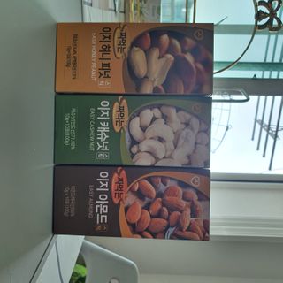 짜먹는 이지견과 짜먹는 이지아몬드, 짜먹는 이지허니피넛, 짜먹는 이지캐슈넛 각 10g X  10포 — 4점을 준 리뷰어가 2021년 2월 올린 사용 사진