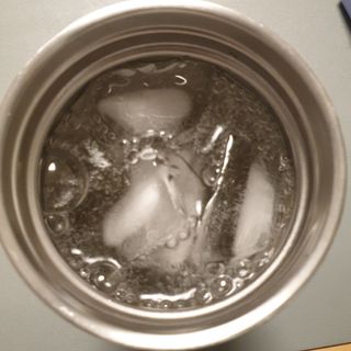 몽베스트 Montbest with Sparkling water Plain 20병 — 4.5점을 준 리뷰어가 2021년 11월 올린 사용 사진
