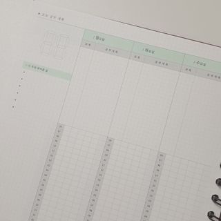 리훈 여러분의 오늘을 채워나갈 수 있도록 도와줄 오늘공부 1년용 스터디플래너 — 5점을 준 리뷰어가 2021년 3월 올린 사용 사진