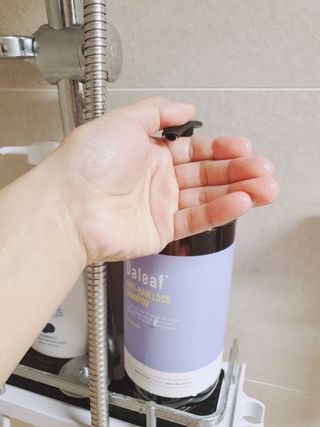 달리프 진저 베러 퍼퓸 탈모 완화 샴푸 1000ml 향 3종 — 4점을 준 리뷰어가 2020년 12월 올린 사용 사진