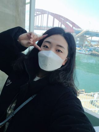 [숨그림]  덴탈마스크 짱구 우리아이 그리고 내가 쓰는 믿을수있는 케릭터 마스크  16종 — 5점을 준 리뷰어가 2021년 12월 올린 사용 사진
