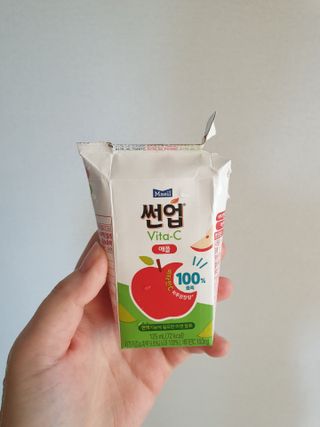 썬업비타씨 썬업 Vita-C — 5점을 준 리뷰어가 2021년 6월 올린 사용 사진