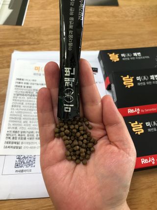 새롬바이오 리생 [미쾌변] 차전자피 식이섬유 건강기능식품 3팩 — 4점을 준 리뷰어가 2021년 6월 올린 사용 사진