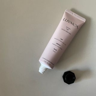 러브모아 향수 고체향수 승무원 고체향수 바르는 향수 니치향수 도손 우드세이지 앤 씨솔트 — 4점을 준 리뷰어가 2023년 1월 올린 사용 사진