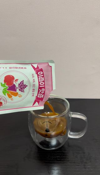 본황칠 이즙이 맛즙 ABC주스 30EA — 5점을 준 리뷰어가 2022년 7월 올린 사용 사진